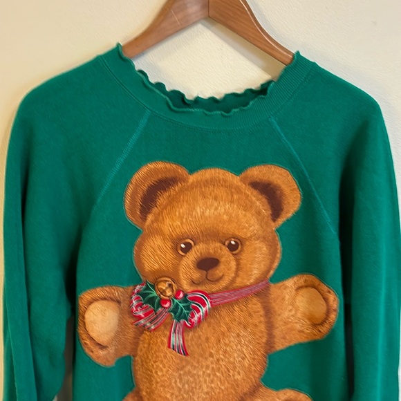 Vintage Christmas Bear Jumper Sweatshirt - Picture 2 of 7